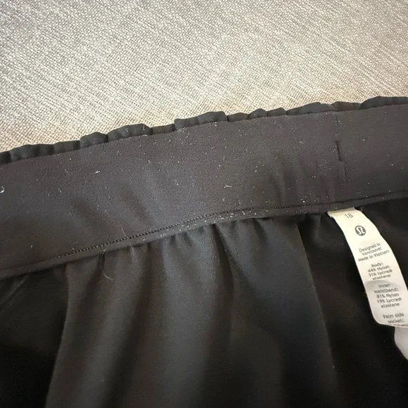 Lululemon stretch high rise 7/8 length - Picture 5 of 6